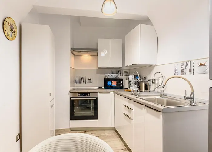 Dimora Np - * براشوف